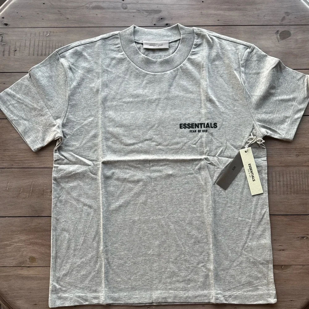 New Essentials Fear of God SS22 Dark Oatmeal Tee Sizes S, M, L - Picture 1 of 9